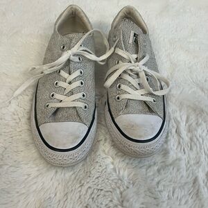 Converse Low Top Sneakers in Light Gray and White